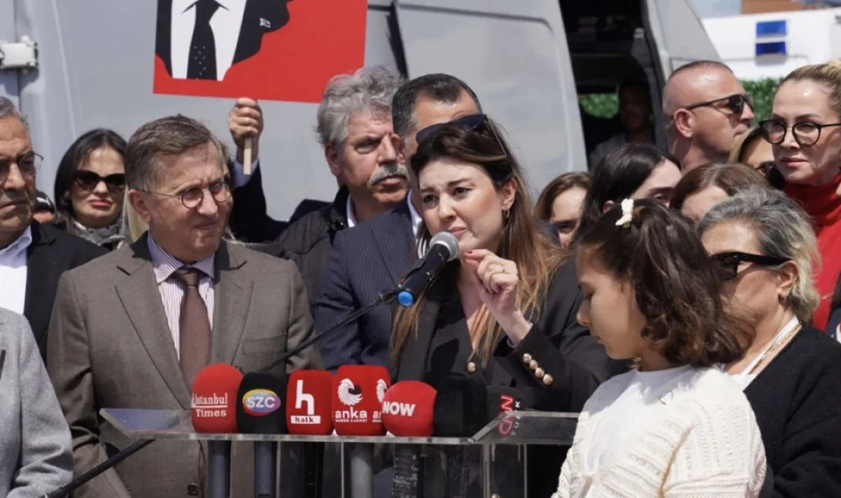 Duruşmada Basın Açıklaması Yapan Avukat Hakkında İnceleme Başlatıldı